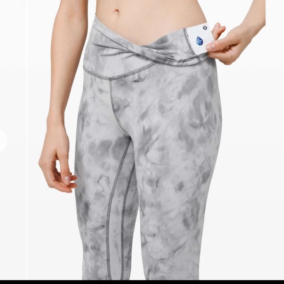 Lululemon Align Pant 28” *Diamond Dye - Picture 2 of 7